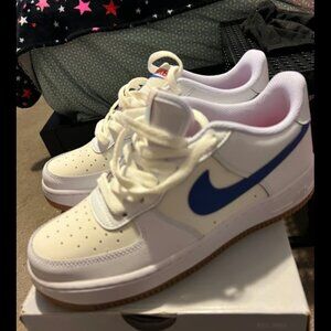Nike Air Force 1